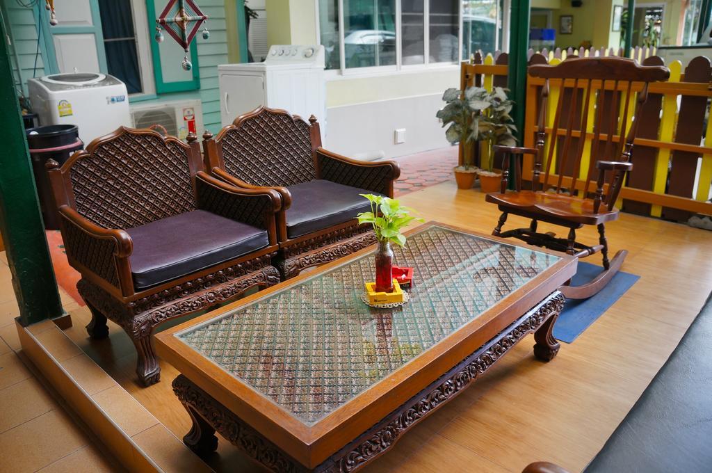 Samsen Sam Place Банкок Екстериор снимка