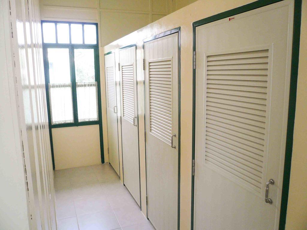 Samsen Sam Place Банкок Екстериор снимка